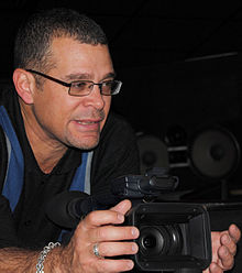Il regista Ernesto Daranos